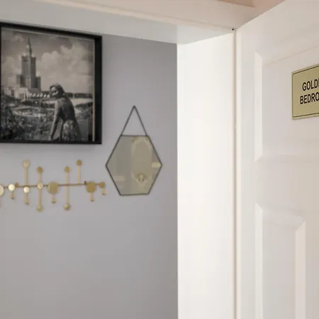 Apartament Grand 5min From Station With A Balcony& Air Conditioning