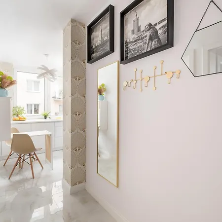 Grand 5min From Station With A Balcony& Air Conditioning Apartament *