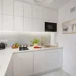 Grand 5min From Station With A Balcony& Air Conditioning Varsovie