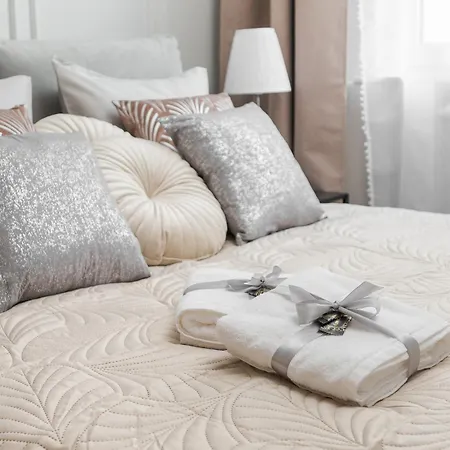 Grand 5min From Station With A Balcony& Air Conditioning 아파트